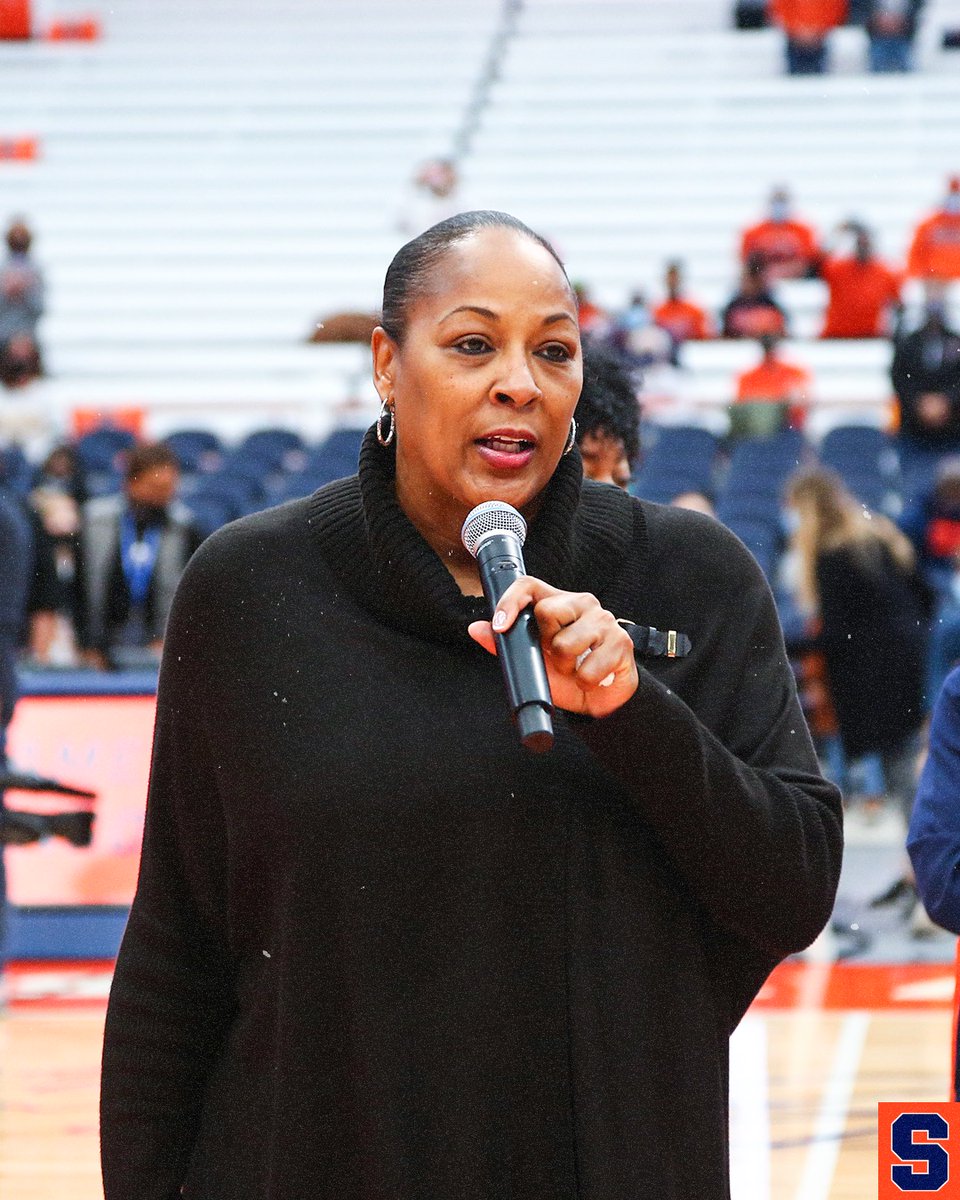 CuseWBB's tweet photo. ＨＩＳＴＯＲＩＣ

Thank you, Felisha, for being an inspiration to generations of Orange athletes. https://t.co/HZhgEi0jLR