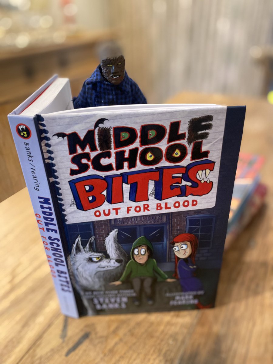 vamwolfzom's tweet photo. “For young readers, this is a book that they want to read that’s smart and respects their growing intelligence and ability to comprehend a smarter level of humor. It’s bitingly funny in a way that’s sardonic, without being surly.”Daddy Mojo
#middleschool #daddymojo https://t.co/uZzPu4A93Y