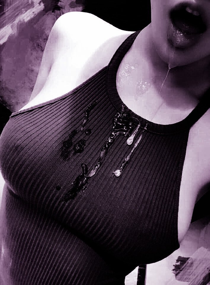 How his visit to see <a href="/ofsecurelogic/">𝗟𝗶𝗹𝗹𝘆</a> at work is going. He’s ready for more.