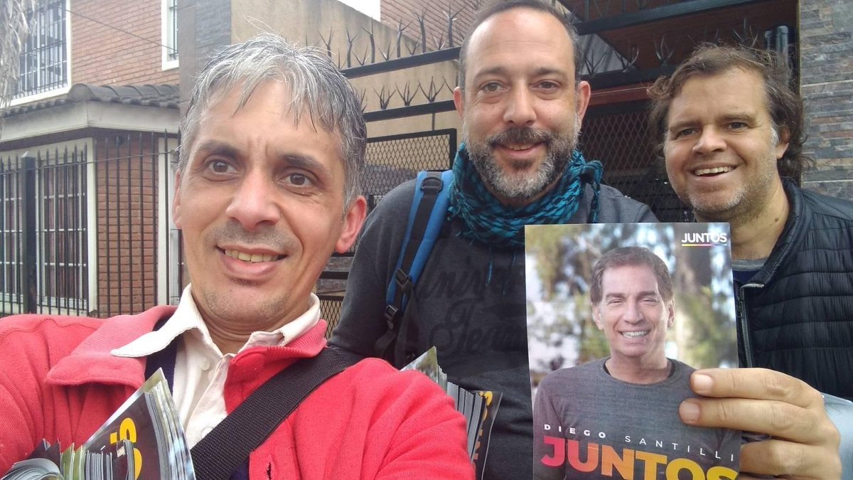 RamiroIgnacioD1's tweet photo. #lomasdezamora #Juntos #laesquinaemblematica #URNAZO #juntosporelcambio #esconelcolosantilli #santilli #Elecciones2021 #RamiroDuran #alejandroAyelo @DeportesBA #esconelcolo #juntos https://t.co/3P0oAlPBcu