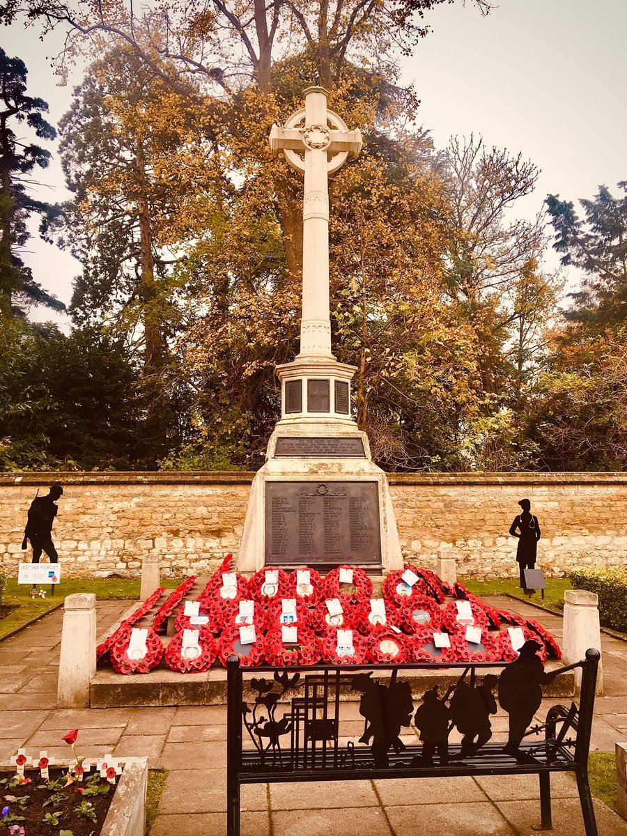 Elisabeth Shipton tweet media