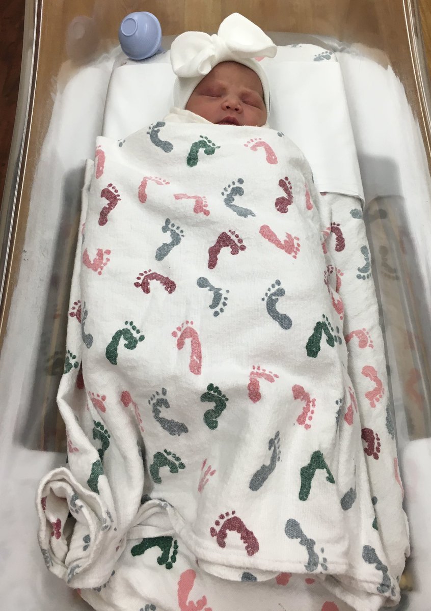 October 24, 1998// October 24, 2021⁣
⁣
Sometimes the greatest gifts come in the smallest packages. Happy belated birthday to us, Auntie loves you niecey pooh🥰💕