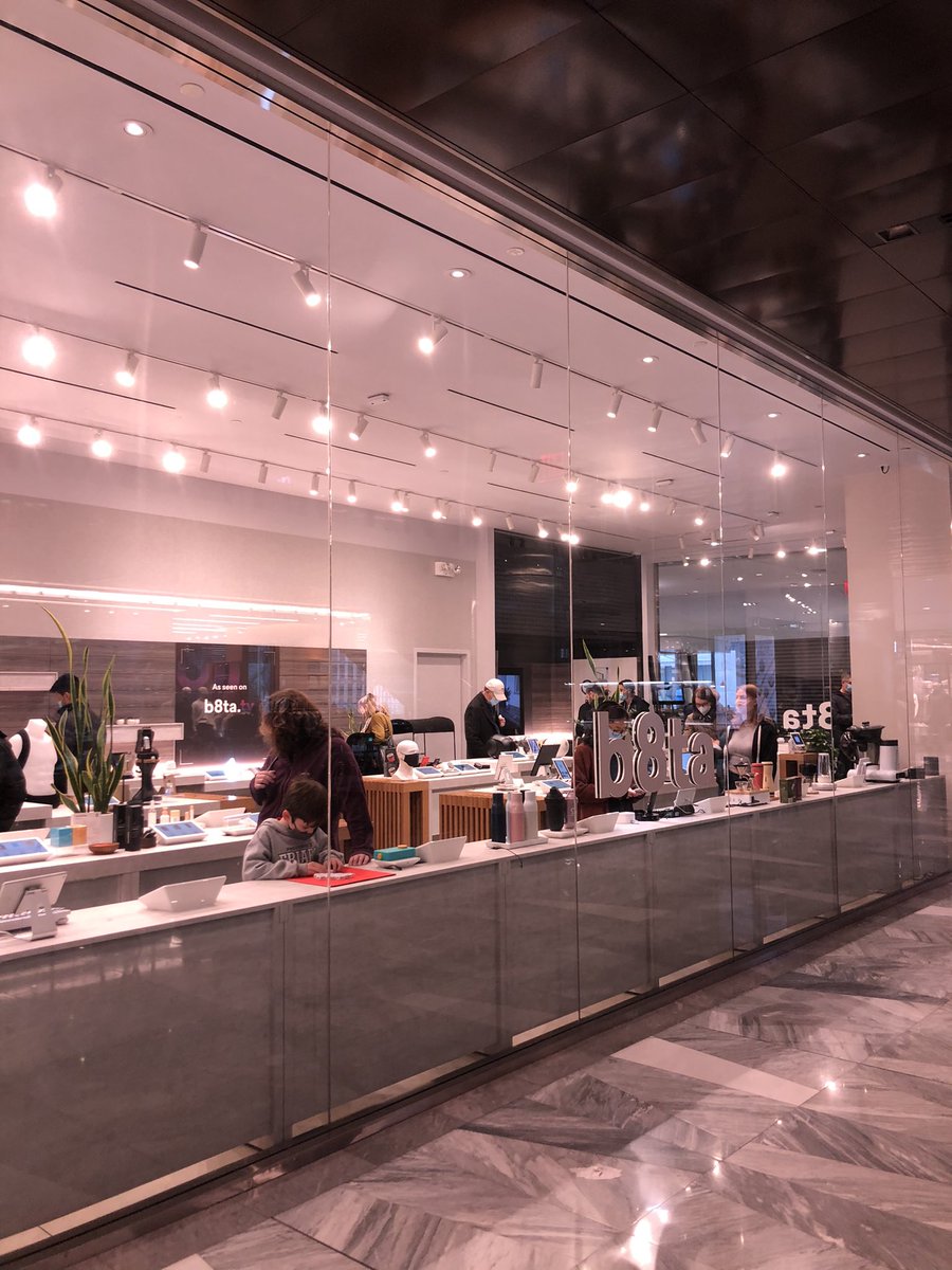 sara livingston tweet media