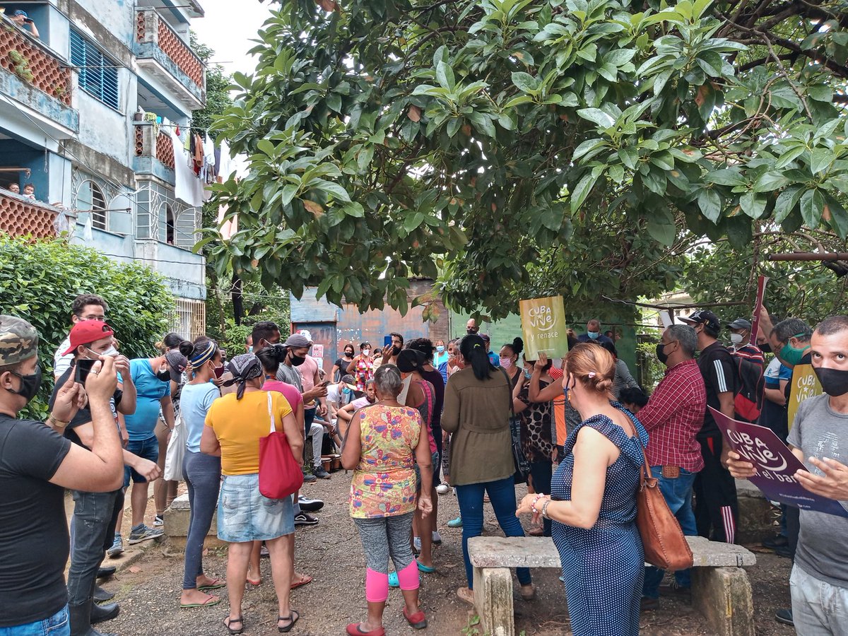 #CubaVive y de que manera, la alegría de nuestro pueblo convoca a seguir trabajando #PorCuba #ACubaPonleCorazón <a href="/PartidoPCC/">Partido Comunista de Cuba</a> <a href="/DiazCanelB/">Miguel Díaz-Canel Bermúdez</a>