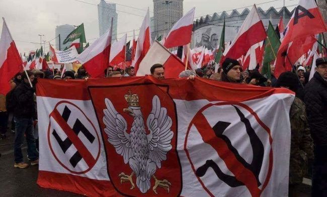 patergongora's tweet image. #GraciasPolonia por defender Europa frente a totalitarismos, invasores, tibios y traidores. Que San Juan Pablo II interceda por vosotros 🙏🏻🇪🇸🇵🇱✝️