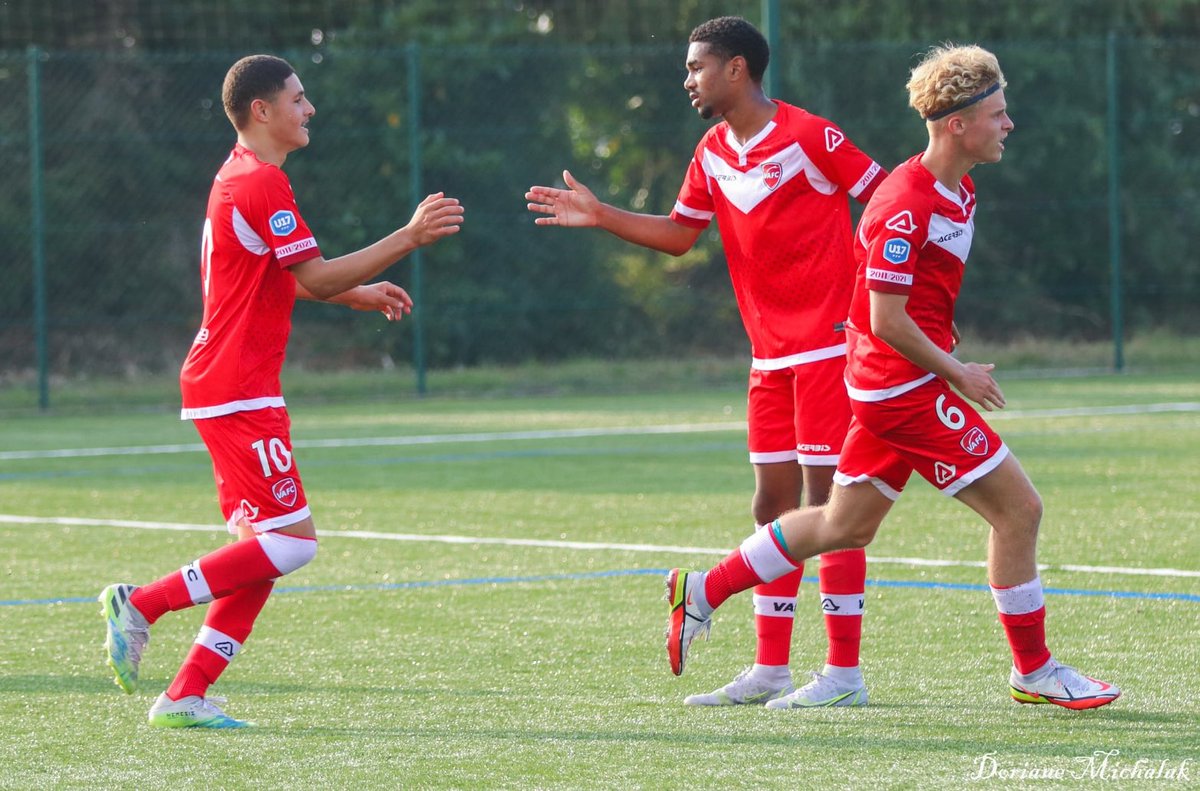 Valenciennes FC 🦢 tweet media