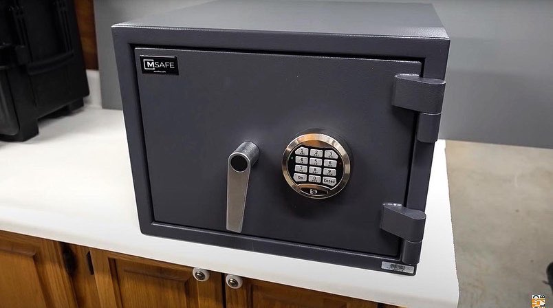 Msafes_com's tweet photo. Have you seen the video reviews of our safes? Check out the series Bosnian Bill created here: https://t.co/CWfq48Dmkr https://t.co/fuYt7aMGoz