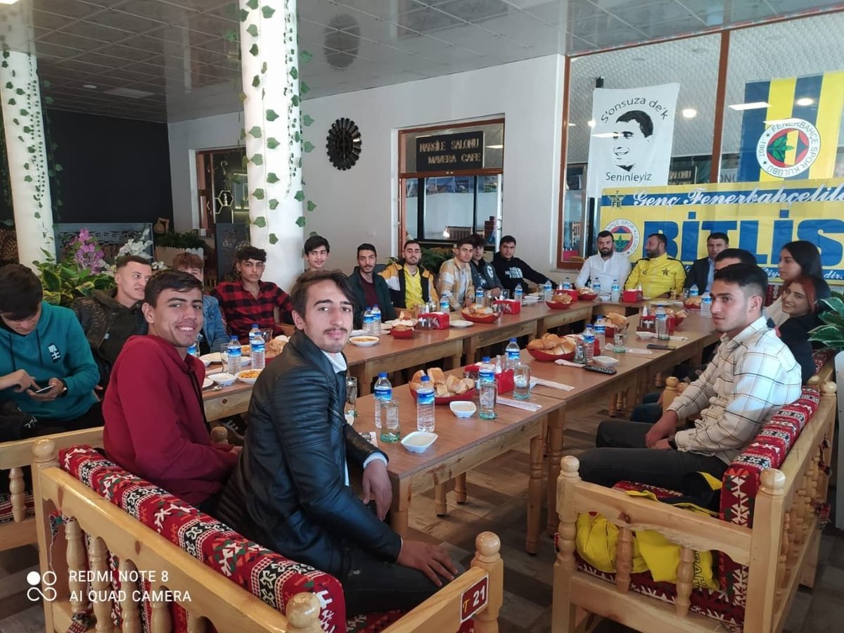 Ak Parti Bitlis İl Gençlik Kolları Başkanı Sn.<a href="/Dogan_Daldagul/">Doğan DALDAGÜL</a> ’ün katılımları ile;Bitlis GFB, Üni,Lise ve Angels bayan gruplarımızla yemekte bir araya geldik. 
İstişare ve değerlendirme bulunarak, önümüzdeki dönem projeleri değerlendirdik.
Sefa Reis kardeşleri
Abisinin yolunda