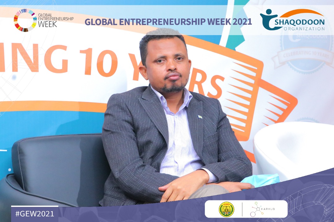 AdeegeAgency's tweet photo. #GEWSOMALILAND
#GEW2021
#ADEEGE
#ADEEGECREATIVEAGENCY.
@Shaqodoonorg https://t.co/TgeLYJkObp
