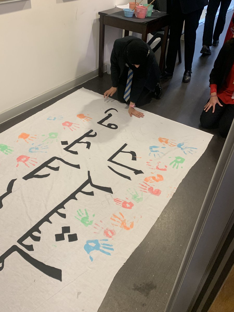 Kingsway Park High School Art Department tweet media