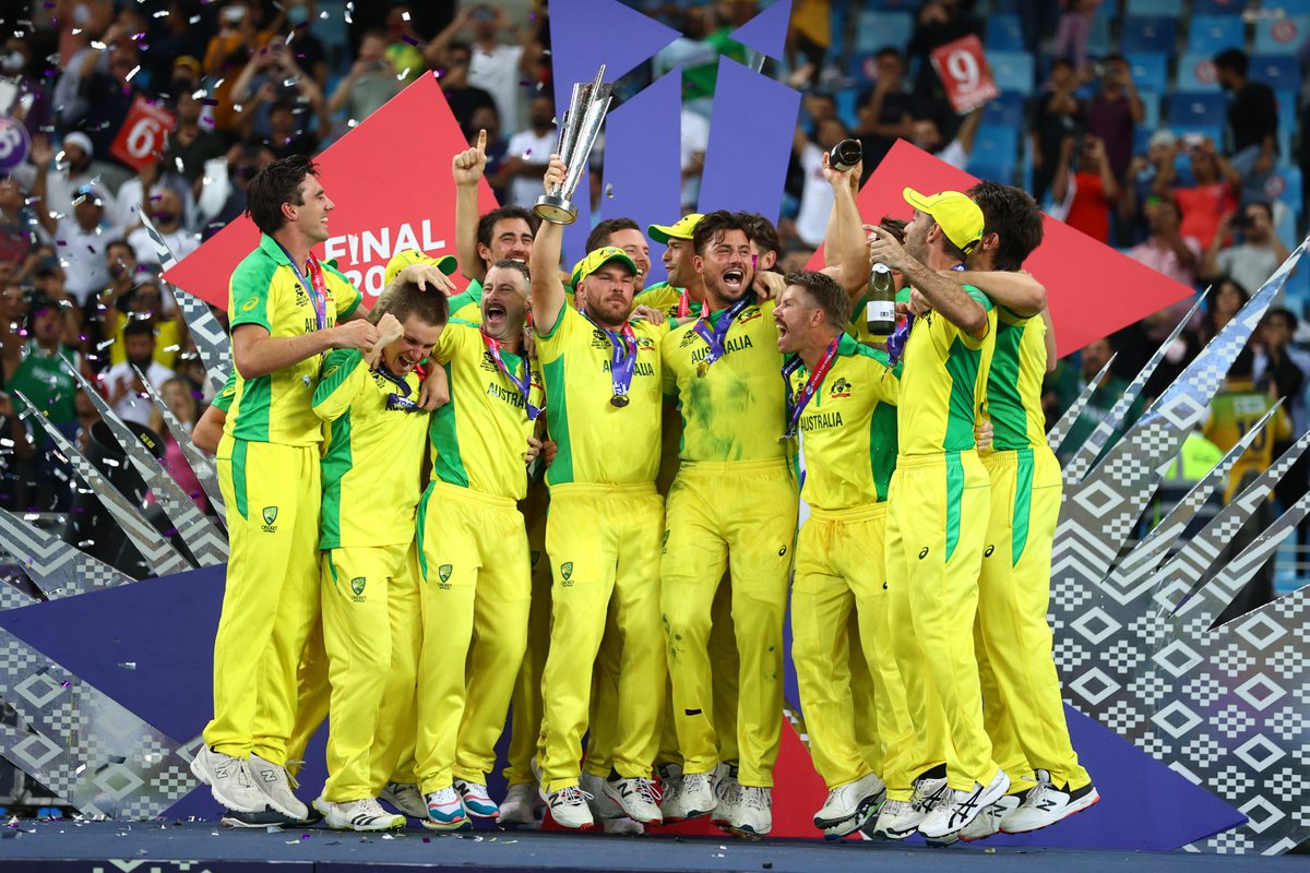 itz_suvu829's tweet photo. Australia, the 2021 #T20WorldCup champions! 🏆🇦🇺 https://t.co/TLljiYn0CQ