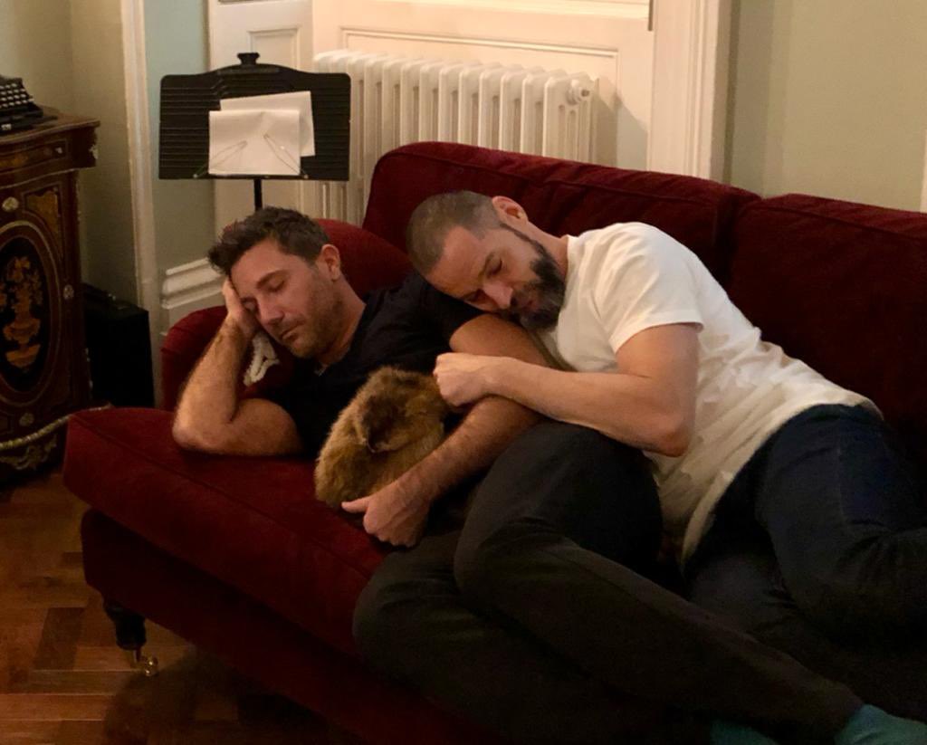 Gino D'Acampo (@ginofantastico) on Twitter photo Breaking News… Unfortunately we will no longer be filming #GordonGinoandFred mainly because <a href="/GordonRamsay/">Gordon Ramsay</a> is too busy working on his hair highlights in USA. But don’t worry guys, <a href="/fredsirieix1/">Fred Sirieix</a> and I have a plan #JustinGinoandFred Coming soon…
GDx Breaking News… Unfortunately we will no longer be filming #GordonGinoandFred mainly because <a href="/GordonRamsay/">Gordon Ramsay</a> is too busy working on his hair highlights in USA. But don’t worry guys, <a href="/fredsirieix1/">Fred Sirieix</a> and I have a plan #JustinGinoandFred Coming soon…
GDx