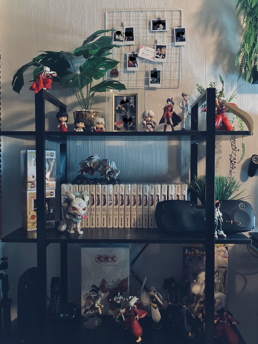 SiuLee25's tweet photo. My Inuyasha Collection,  is not that big , but I worked hard in getting everything ✨

 #inuyasha  #犬夜叉 #YashahimePrincessHalfDemon #半妖の夜叉姫 
Traducir Tweet https://t.co/etDWWEyRjk