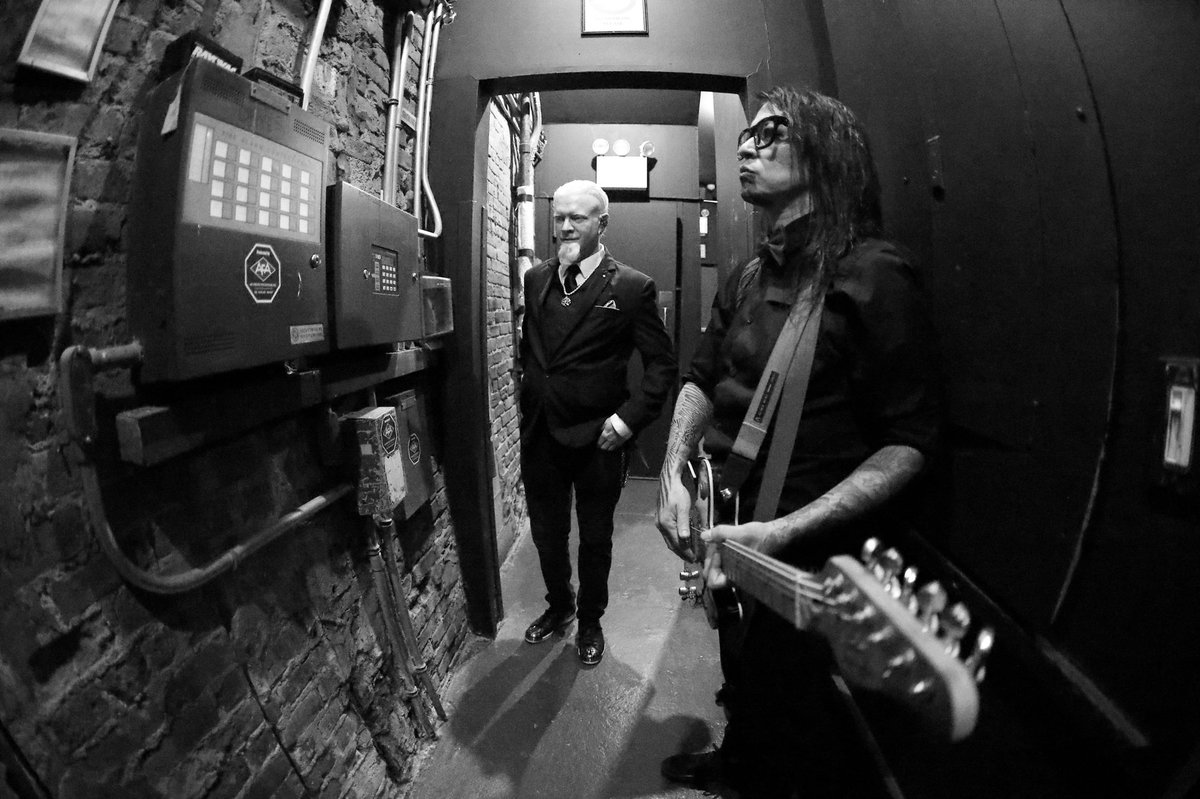 MeegsOfficial's tweet photo. In Huntsville, Alabama tonite. SideTracks Music Hall #GeminiSyndrome #SynnerSociety #InitiationTour https://t.co/DxtTDlSrNg