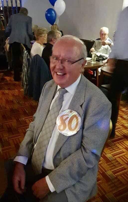 BroadStreetDIY's tweet photo. Happy 80th Birthday to The Boss, Tony Warren 🥳 https://t.co/f6ykFXBLua