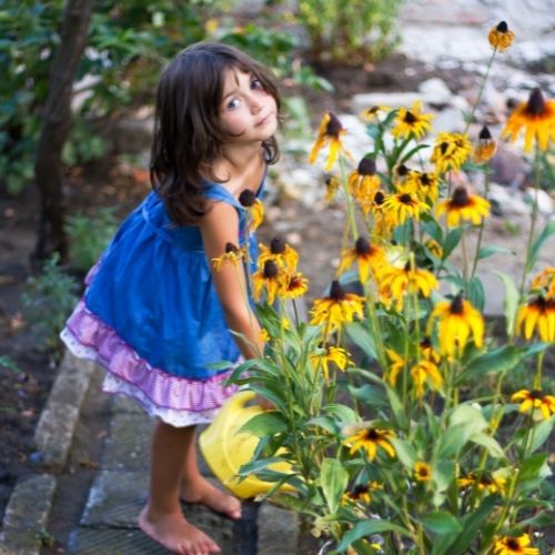 Cute Little Princess

Follow Us <a href="/fan_gardening/">Gardening Fan</a> 

#gardening #gardeningcommunity