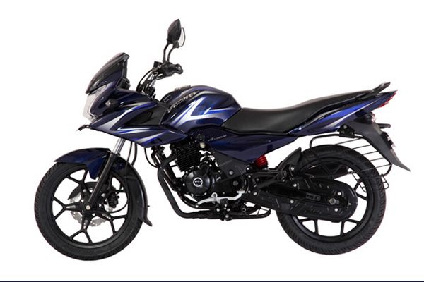 TheGhostRider31's tweet photo. 311/365-launched to bridge the gap between the commuter and premium executive segment #Bajaj launched the #Discover150 in 2 forms. The Discover #150S was launched in 2015 followed by a semi faired version #150F in 2016. The engine churned 14.3bhp and 12.75Nm and returned 72kmpl https://t.co/dck5iV8bHf