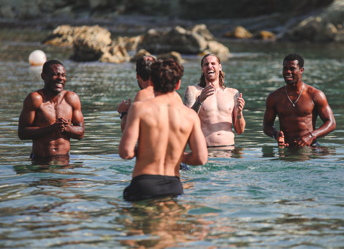 📸 Hoy, jornada de recuperación tras la victoria contra el <a href="/ArisLimassol/">Aris Limassol FC</a>. Paseo por los alrededores del hotel de concentración, trabajo suave con el preparador físico y sesión de vídeo para preparar el partido de mañana ante el <a href="/RigaFC_Official/">Riga FC</a>. ⚽️⚙️