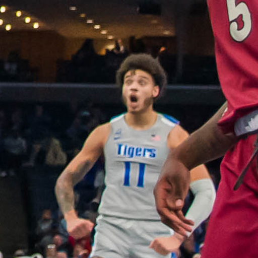 Memphis_MBB's tweet photo. .@Effort_les on the @jayden_hardaway baseline drive and flush is all of us. 😤

#GoTigersGo | #TunnelVision https://t.co/lS18sxiIqs