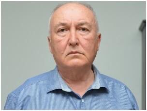 İstanbul’da mandalina 12 TL. Kuşadası’da toplama maliyeti 70 krş, ancak 50 krş’a alıcı bulmuyor. Ağaçlar mandalina dolu, sağanak gibi. Gelen giden topluyor. Artık meyve, zeytin ağaçları kesiliyor, gelir getirmediğinden. Yapılaşmaya açılıyor. Bu bir ülkenin yok oluşudur.