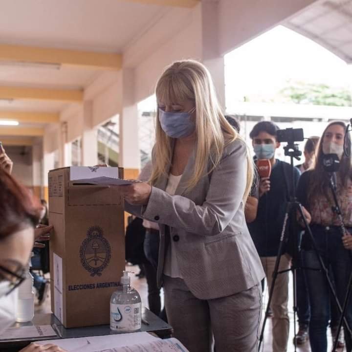 Los 5 cabezas de lista de diputados nacionales por #Tucumán ya emitieron su voto.