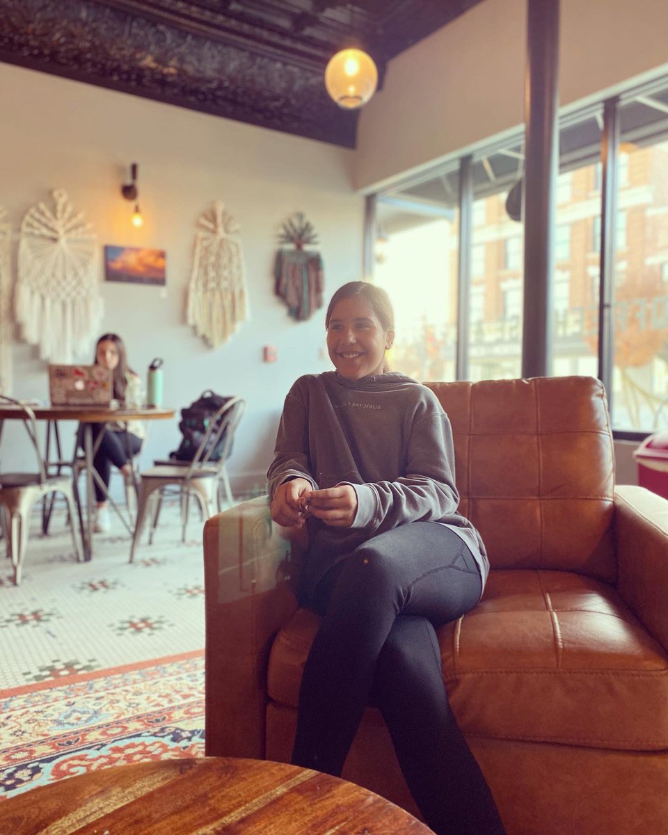 nataliecleve's tweet photo. I’m sure I’m going to regret drinking a coffee at 4pm but it’s cold outside and this drink is warm. https://t.co/BG0ZAA03bq