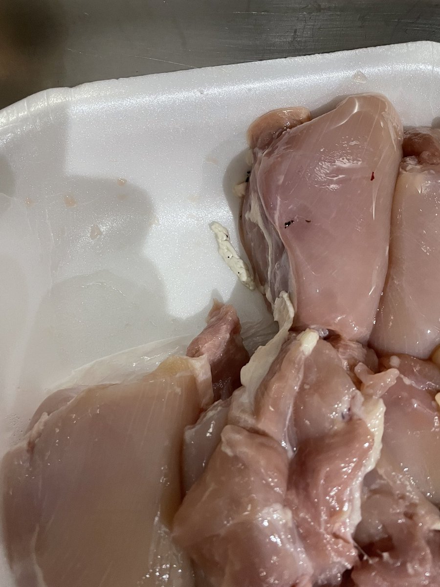 benstruation's tweet photo. @costcocanada that is not a piece of fat, that is chewing gum in my chicken https://t.co/cCgF6fZJmk