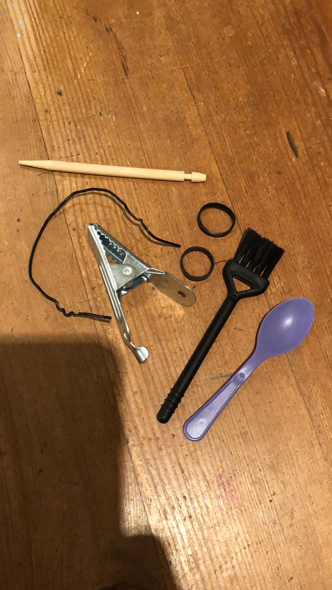naomisloyan's tweet photo. Anyone else hang on to bits like these because “they’ll come in useful one day”. Then obvs nowhere to be found when you need them. #hiv #agerelatedissues 🤦♀️ https://t.co/9yXyNSzhgi