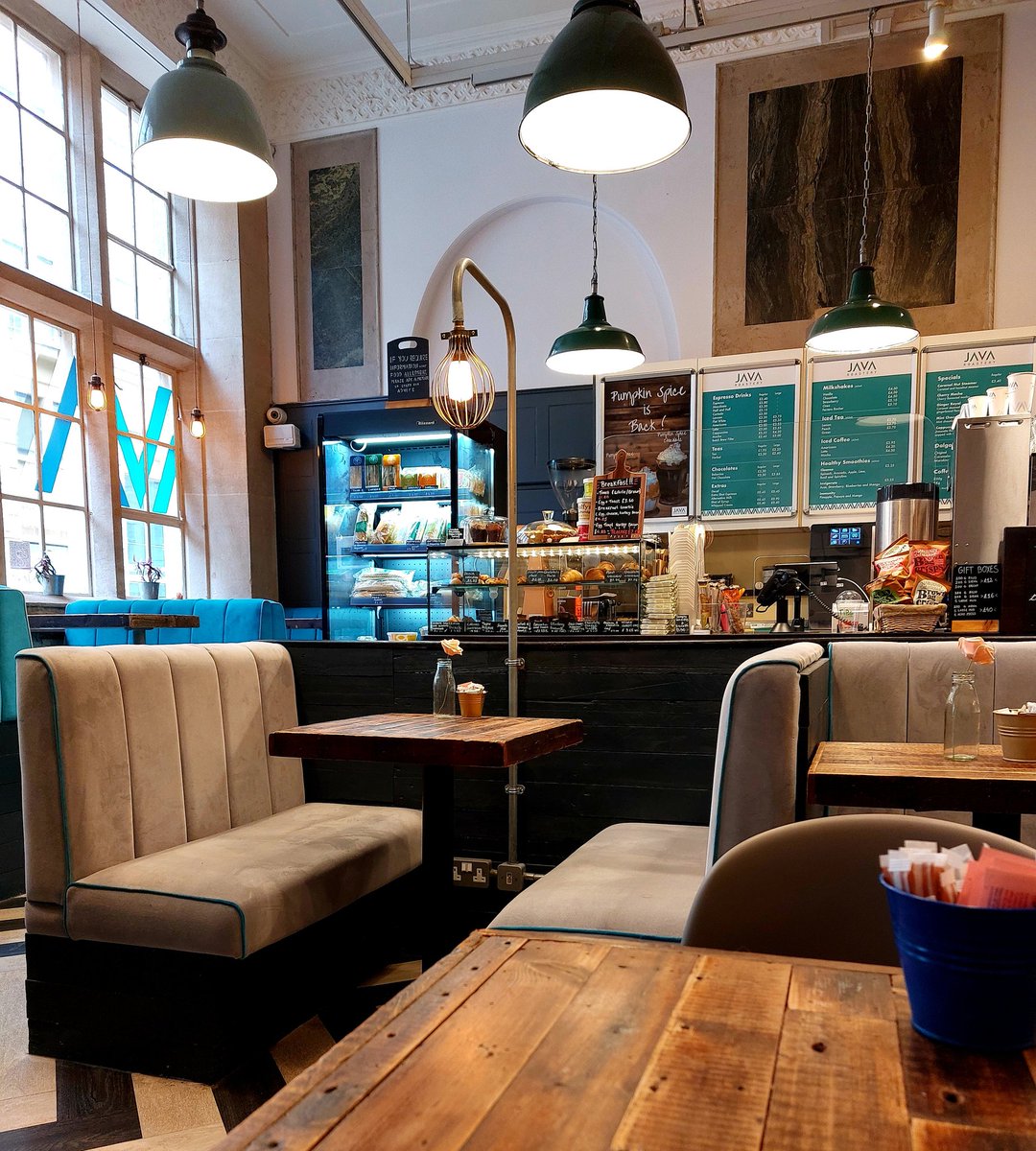 SharmL's tweet photo. Ahh lovely @javaroastery #Birmingham, what a wee haven of joy you are. Lovely service, a terrific spiced porridge and a great cuppa - a breakfast to make me smile all day 😁 I'll be back for #coffee next visit #roastery #coolbeans #coolcafe https://t.co/ZUEB9xGck4