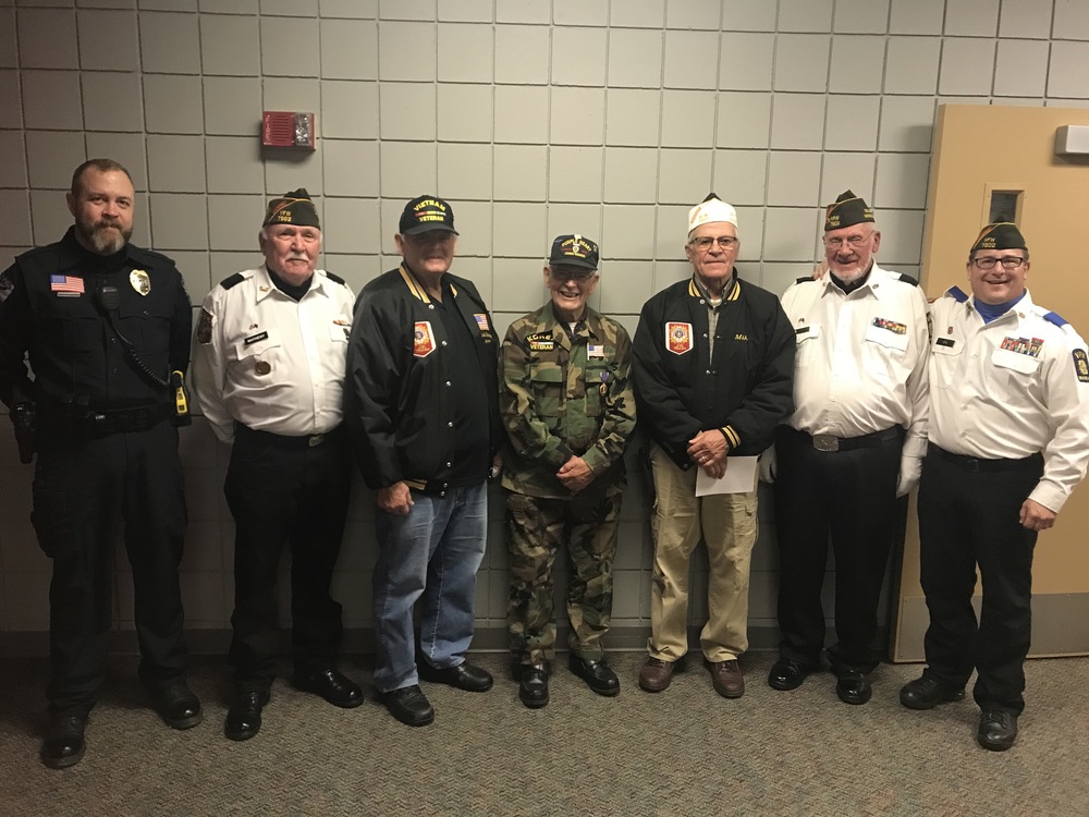 ISD213's tweet photo. Osakis Veterans https://t.co/iOEam96pCR https://t.co/yPL1Z5uorM