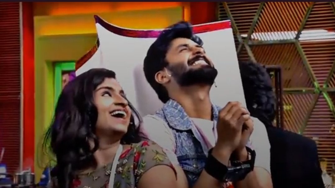 Krithi_AK_SK_Editz💜 tweet media