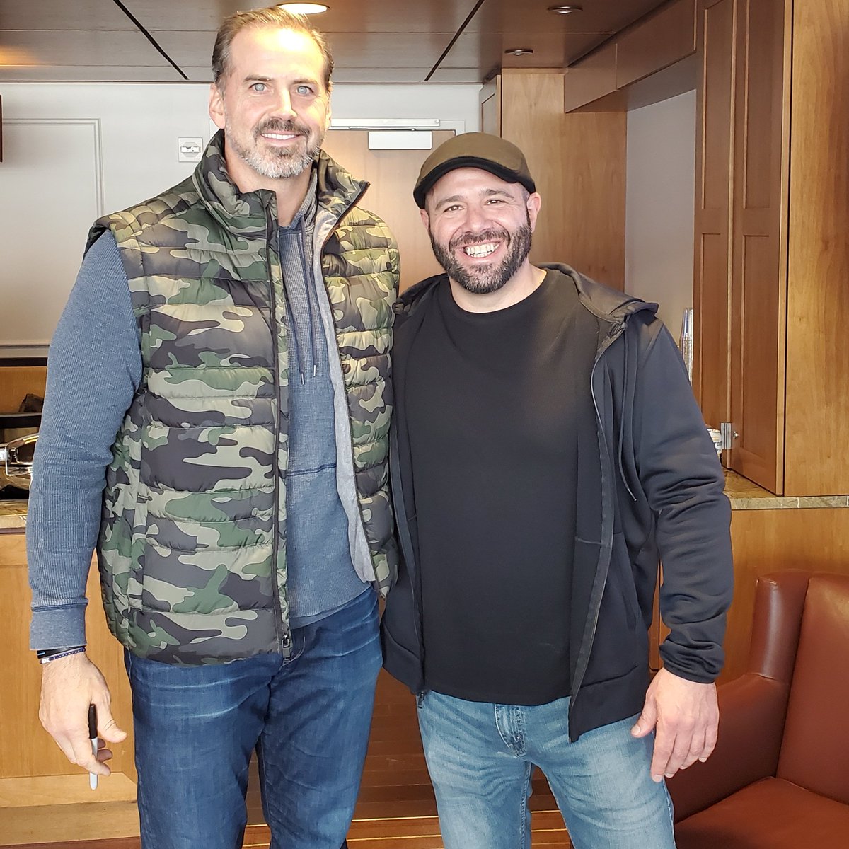 AW_Fest's tweet photo. American Warrior Salute To Service weekend at MetLife Stadium! Veterans Day Weekend. https://t.co/P77ILLEj3A