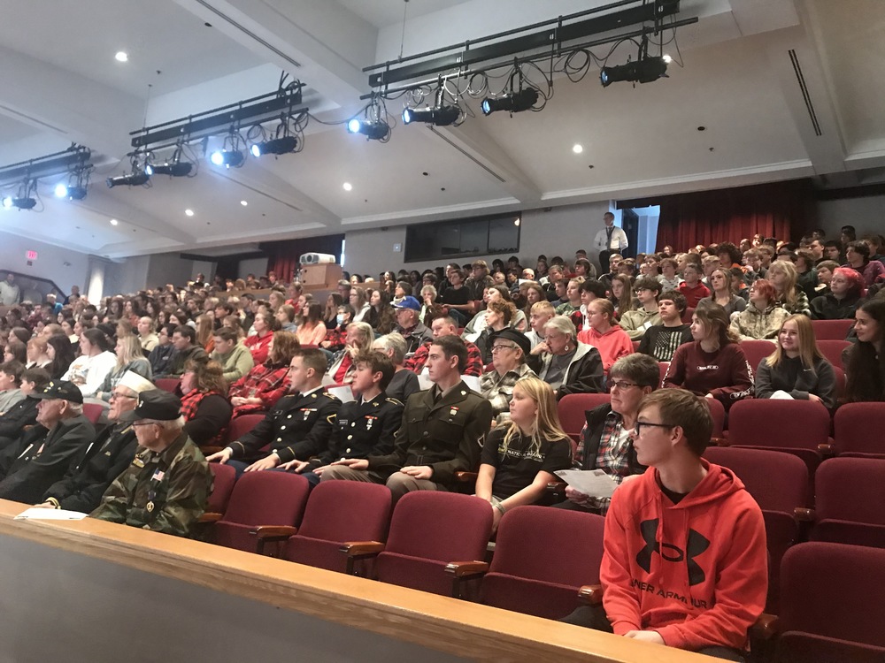 ISD213's tweet photo. Osakis Veterans Day Program https://t.co/TAR2zCg4Kh https://t.co/5a4CZHlPj1