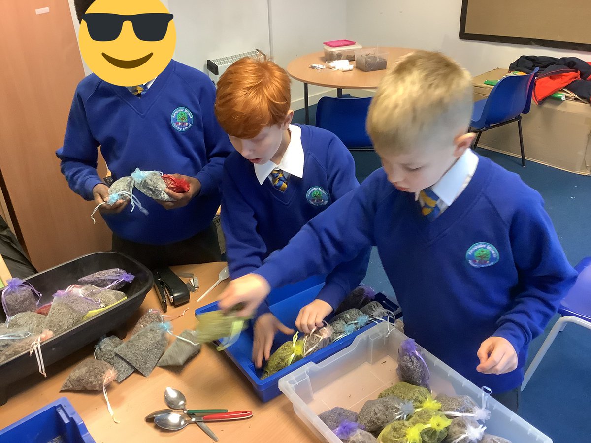 Outdoor Learning tweet media