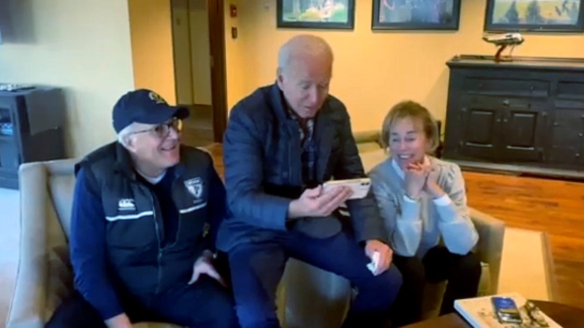 Irish Times Video tweet media