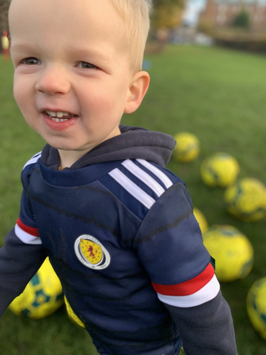 Football = Smiles!⚽️#itstomakeushappy