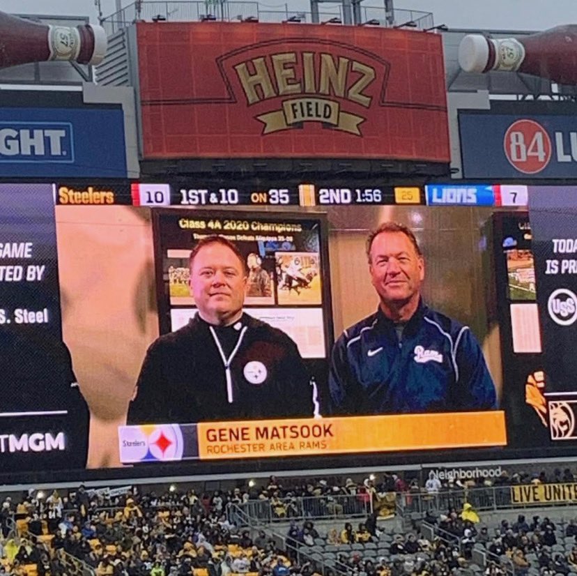 RochesterAthle1's tweet photo. 🏈🐏🏈🐏🏈🐏🏈🐏🏈🐏🏈🐏🏈

We 👀 you Coach Gene!!!! https://t.co/nijZHwvkKS