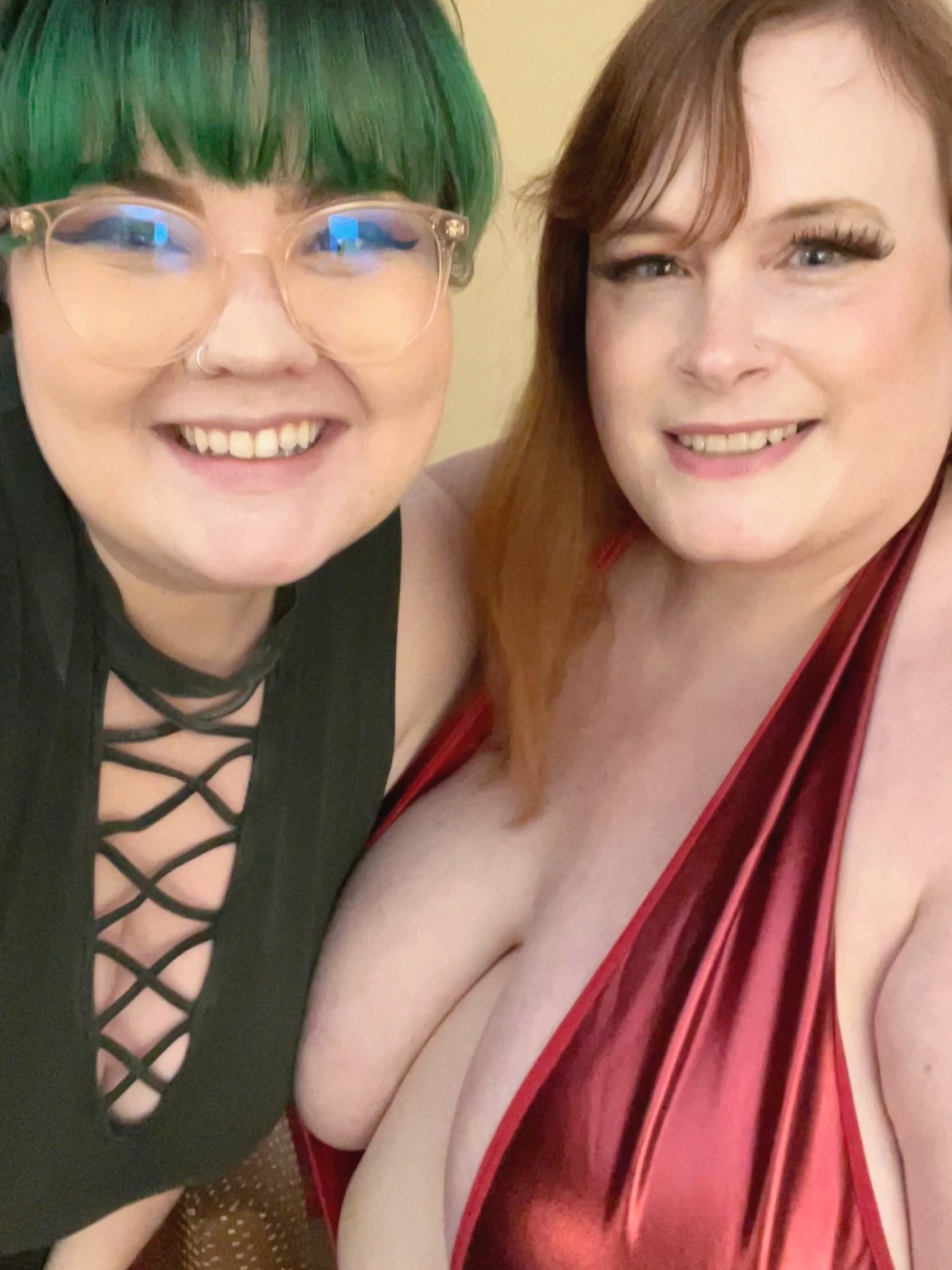 1 pic. Had such a great time hanging out with @asstynmartyn last night 😍😍😍 https://t.co/981WaMpDok
