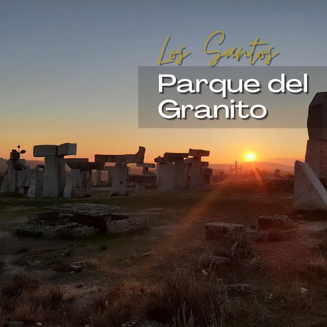 🌄 Espectacular #atardecer en el 'El Parque Temático del Granito' de Los Santos (Salamanca) 📍 Un original parque al aire libre, que ofrece a toda la familia una manera distinta de acercarse a la geología y a la actividad minera 🏵️ #ParqueTemático #LosSantos #LosSantosSalamanca