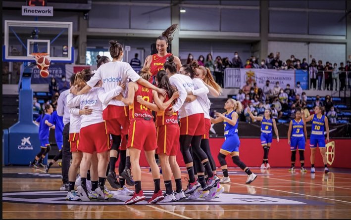 Objetivo conseguido ✅😁
¡Gracias @BaloncestoESP ! ¡Gracias Almeria!🇪🇸💃 #EurobasketWomen2023