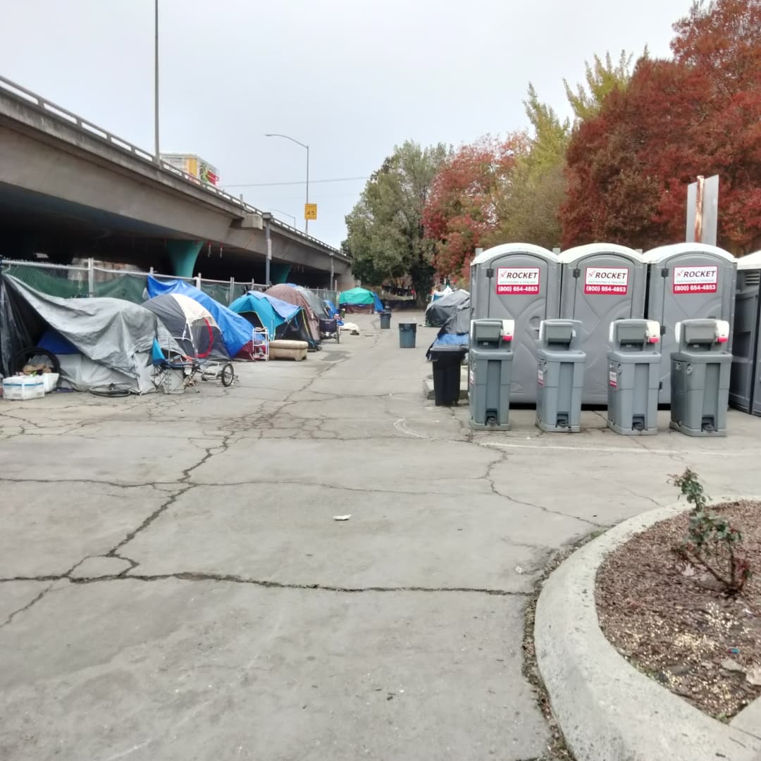 hopefulinc's tweet photo. Hopeful Inc invites you to be a partner in our Helping Hands Program. We assist the "Homeless and Unsheltered" community. Please support our end of year program fundraiser. 
.
https://t.co/UYVx0KmYVl
.
#hopefulinc #virtualwalkrun  #homelessandsheltered #fundraiser #fundraising https://t.co/341WxnLs24