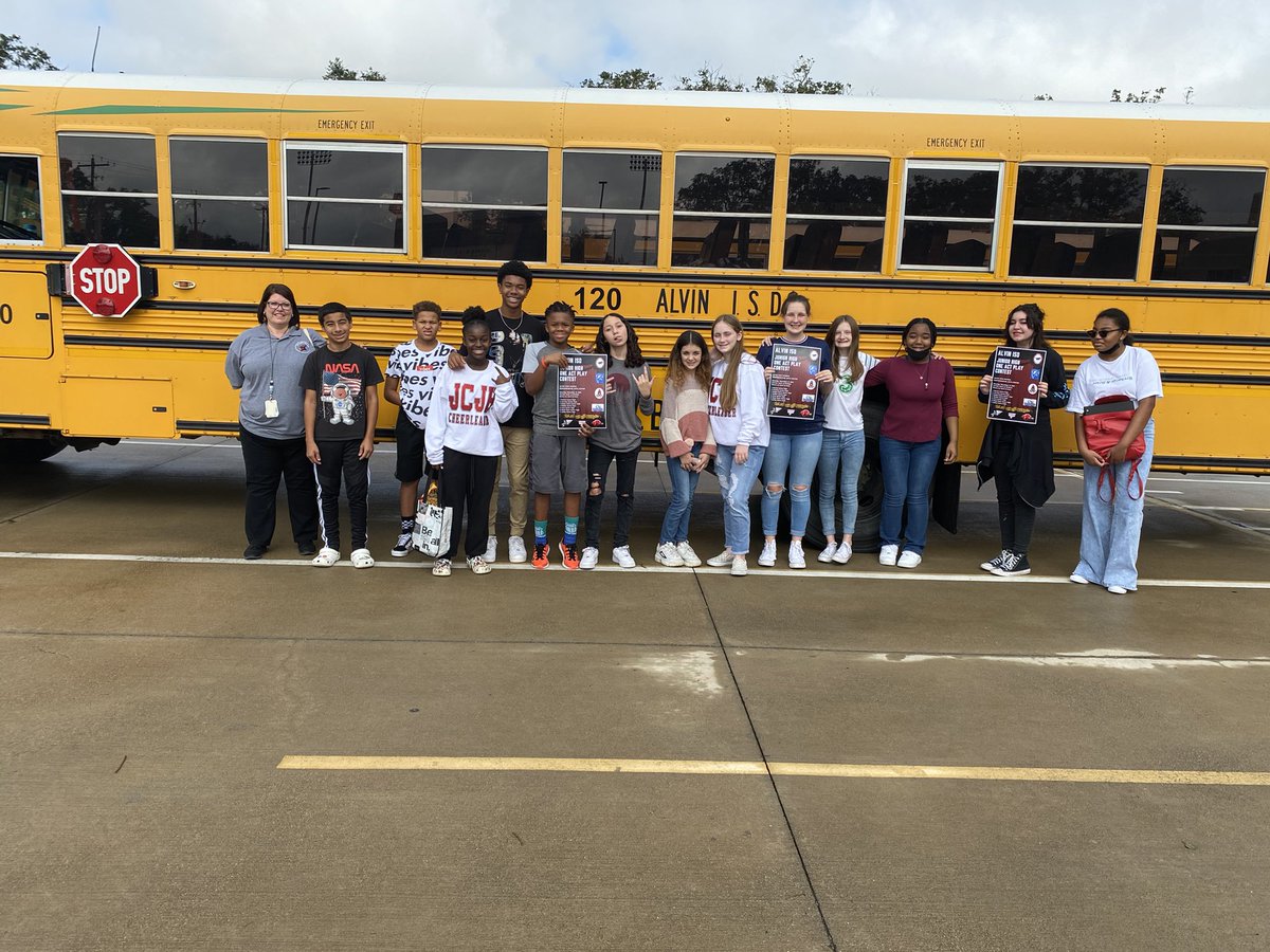 CaffeyArts's tweet photo. So proud of our theatre arts production students! They attended their first one act play festival and had an amazing time! https://t.co/h5yZLzQU1H