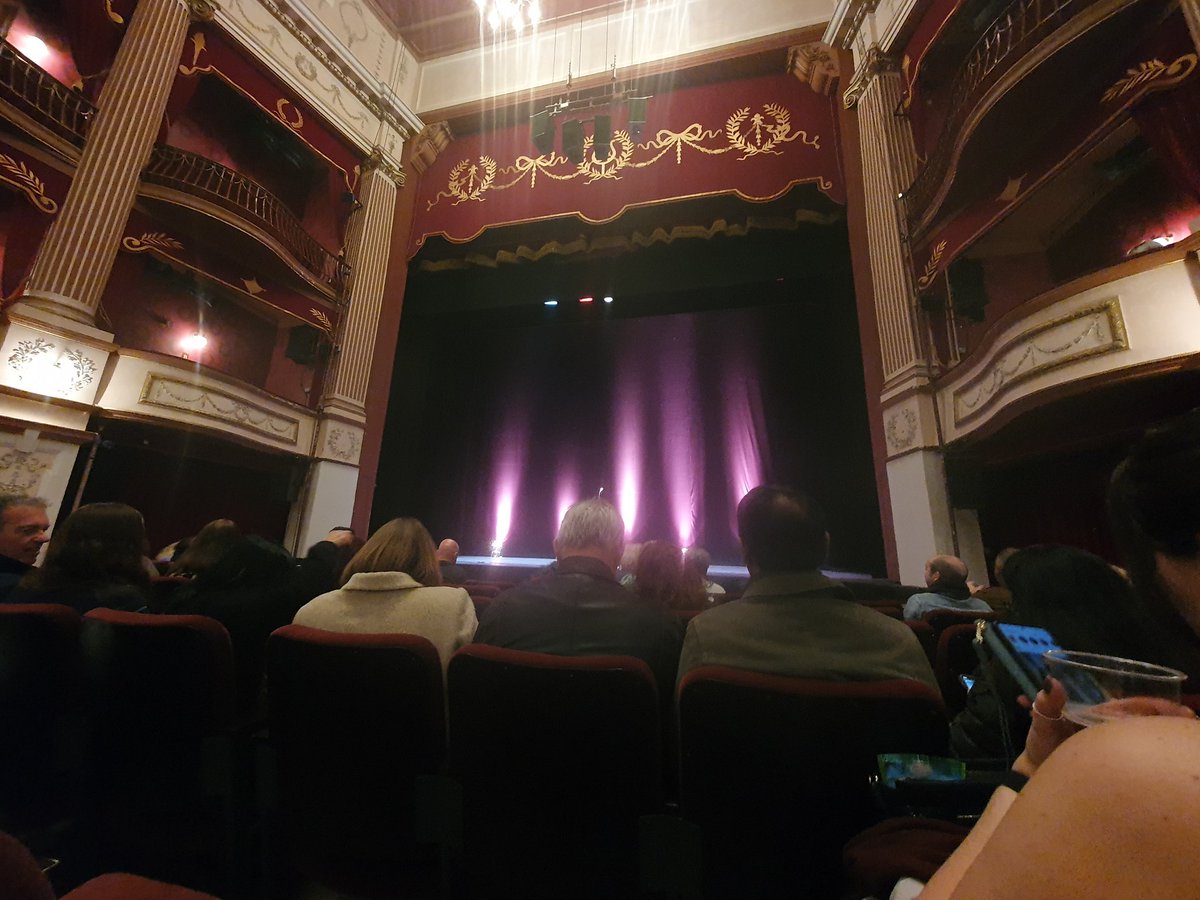 Moore2Cheryl's tweet image. It's good to be back @New_Theatre! Thank goodness for Lemsip 😄
#LiveEvents #JackDee