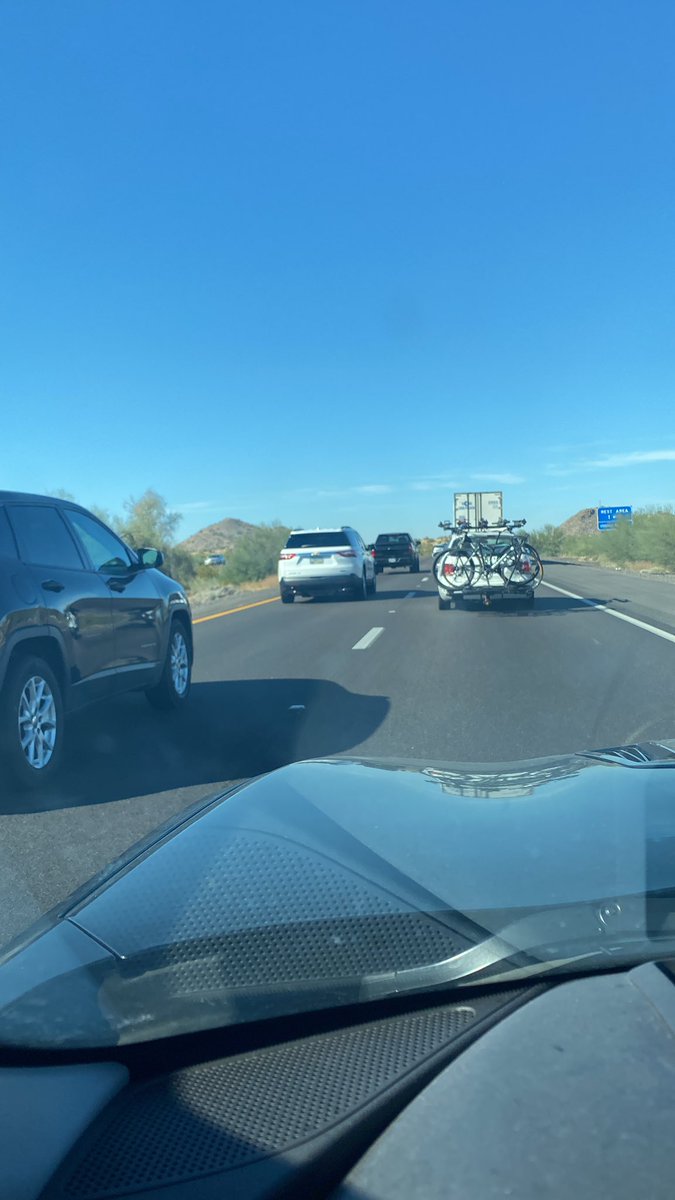 KPK_72's tweet photo. @ArizonaDOT Not sure about “smooth” just yet… https://t.co/yR0BnXNh2J