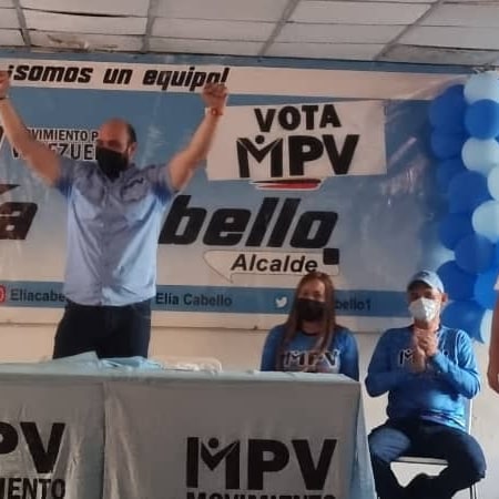 #13Nov Maturin. Final de la copa "Elia Cabello". Un equipo comprometido con la juventud y el deporte gracias a la eficiente gestión de <a href="/EliaCabello1/">Elía Cabello</a> se iluminaron 8 canchas con luces LED para el disfrute del pueblo. 
Por eso y más este #21Nov vota
#Mpv
#elecciones
#Maturín