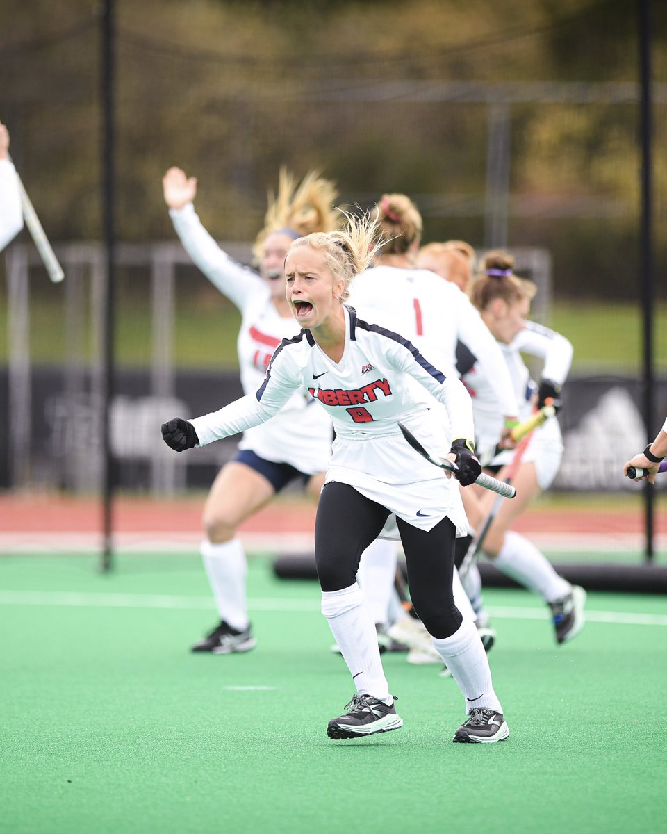 LibertyFlames's tweet photo. FINAL FOUR BOUND ‼️

@LibertyFH defeats No. 1 Rutgers 3-2 in a thrilling overtime shootout victory. They’re set to take on Maryland next in Ann Arbor, Michigan on Friday! #OpenHands🤲 https://t.co/oukDiSd3hD
