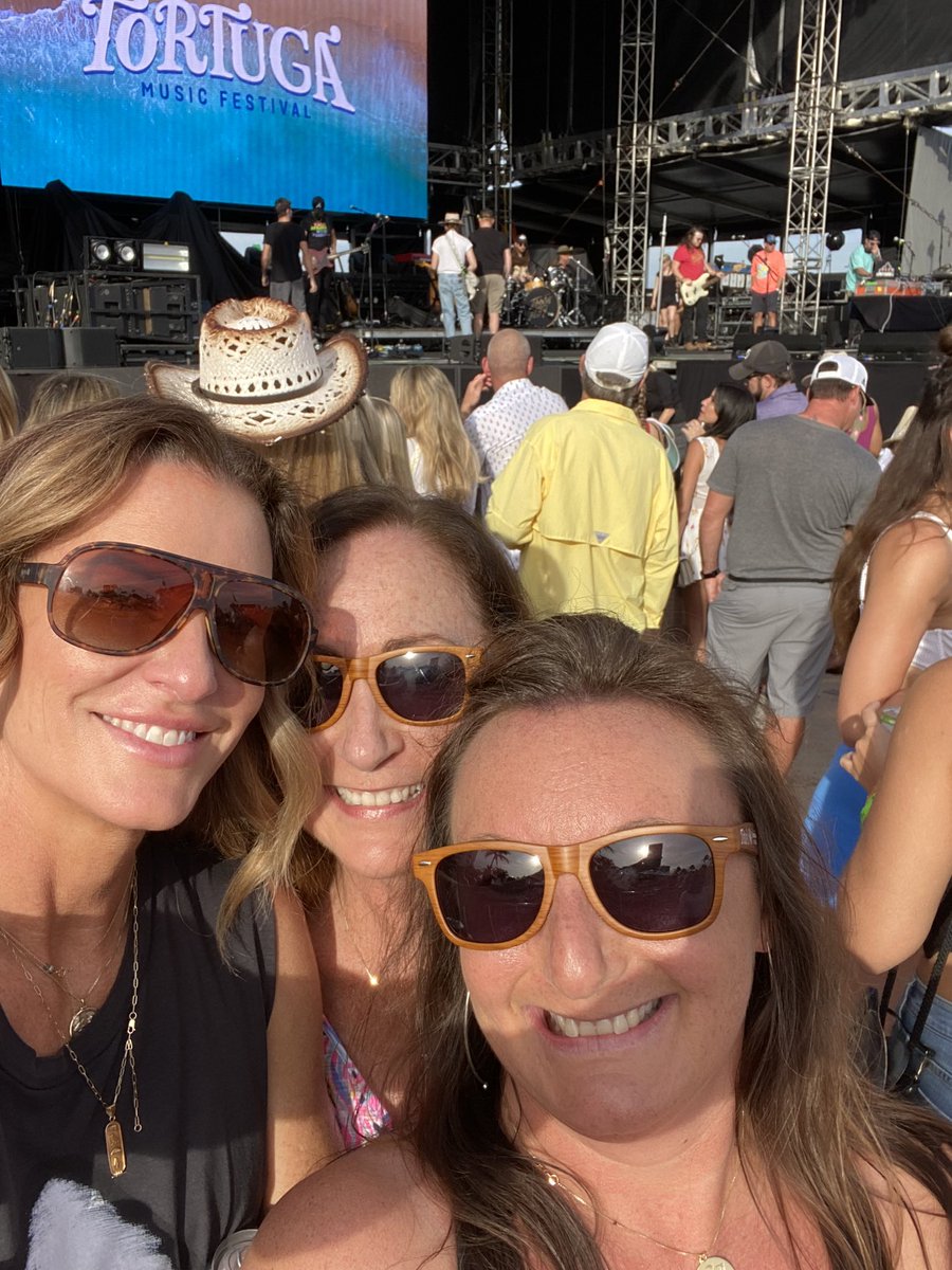 kate_greene's tweet photo. #tortugamusicfestival https://t.co/p1oKW2ZL2s