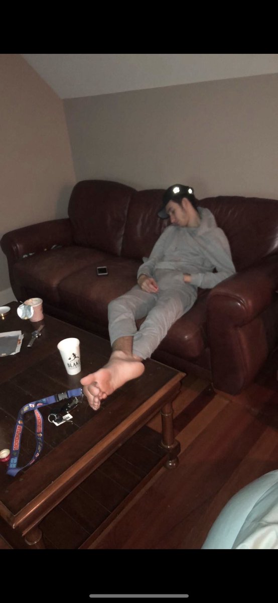 Kid sleeps lengthy #turkeylegs #slenderman <a href="/CIvezaj/">claud++</a>