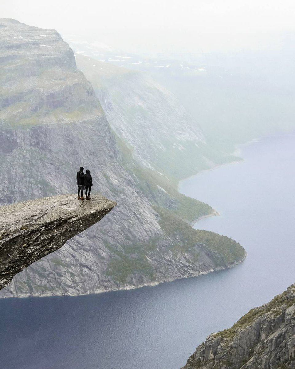 gabriellamort's tweet image. freedom camping | scandanavia 2017