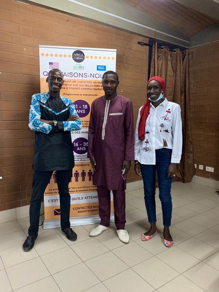 AradesSenegal's tweet photo. Et de dix pour la rentrée 2021 ! 
Et oui le lycée technique André Peytavin ferme la liste des 10 établissements bénéficiaires du Programme de Développement du Leadership Scolaire au Sénégal (SLDP).

#sldp #AradEs #USEmbassy #IFSL #IA #UGB #ASA #mjangale  #UVS #Ndar #kebetu https://t.co/XkgpHWTnhP